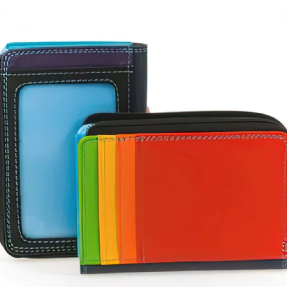 like new leather wallet
